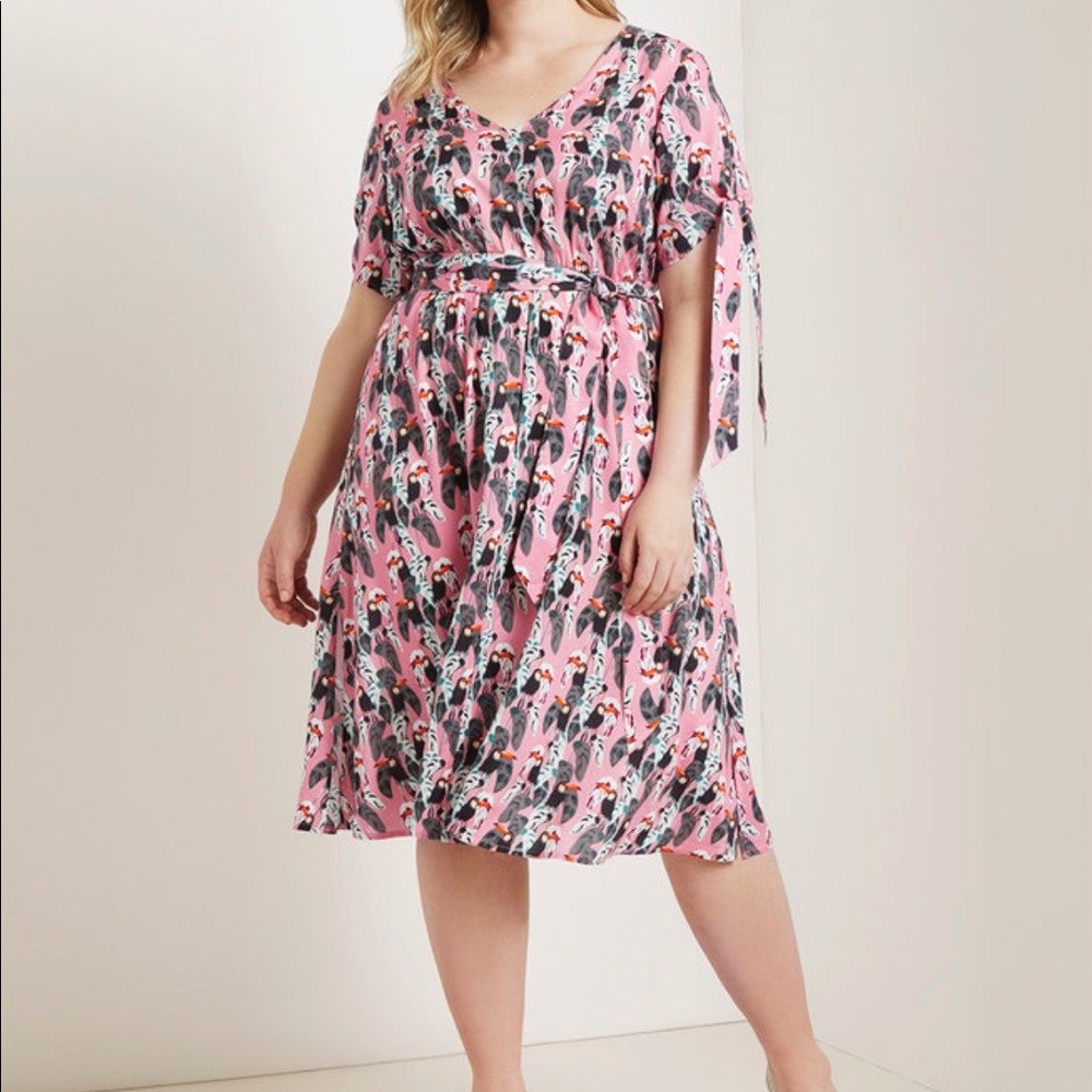 Eloquii Tie Sleeve V-Neck Dress Size 14